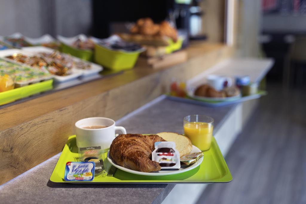Ibis Budget Concarneau Bagian luar foto